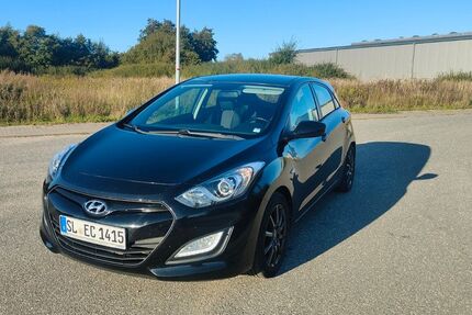 Hyundai i30 114.000 km 6.500 € Mittelangeln 24986
