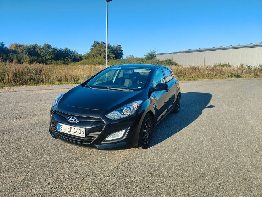 Hyundai i30 114.000 km 6.743 € Mittelangeln 24986