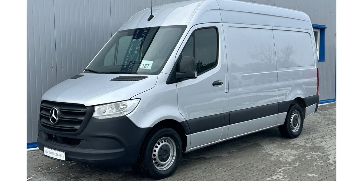 Mercedes-Benz Sprinter 37.304 km 29.899 &euro; Berlin 13055