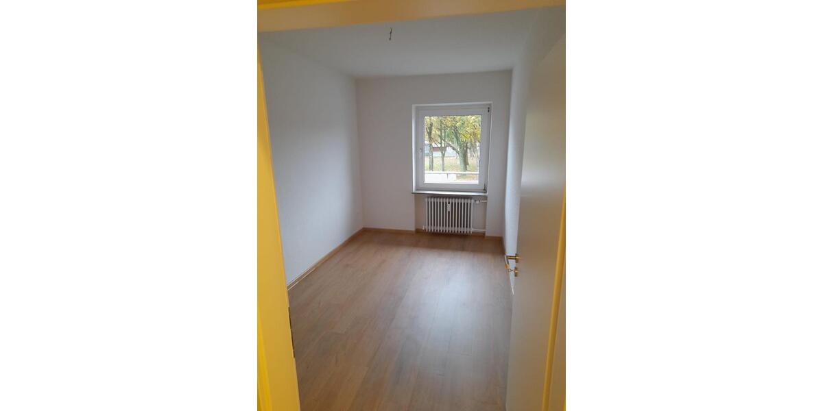 Dachgeschoßwohnung Meppen - 3 Zimmer, 96 m&sup2;, 850&euro; | Angebot:26671630