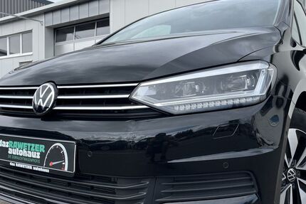 VW Touran 9.987 km 32.860 &euro; Marktredwitz 95615