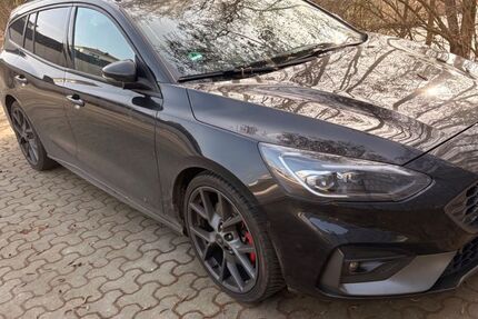 Ford Focus 84.000 km 19.800 &euro; Salzwedel 29410