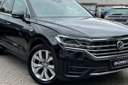 VW Touareg 300.000 km 30.600 € Wiesbaden 65201