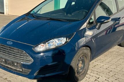 Ford Fiesta 109.204 km 3.990 &euro; Porta Westfalica 32457