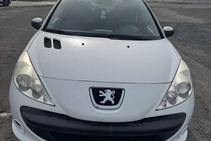 Peugeot 206 82.000 km 2.750 &euro; Stolberg 52223