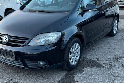 VW Golf 129.000 km 4.200 &euro; Sindelfingen 71065