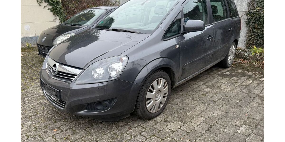 Opel Zafira 146.000 km 6.290 &euro; Neu-Ulm (Pfuhl) 89233