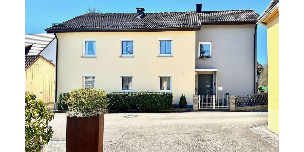Einfamilienhaus Ellwangen - 7 Zimmer, 160 m&sup2;, 379.000&euro; | Angebot:26277550