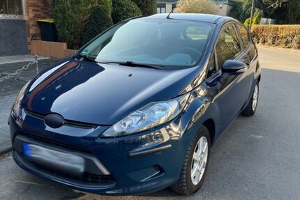 Ford Fiesta 219.000 km 2.100 &euro; Hürth 50354