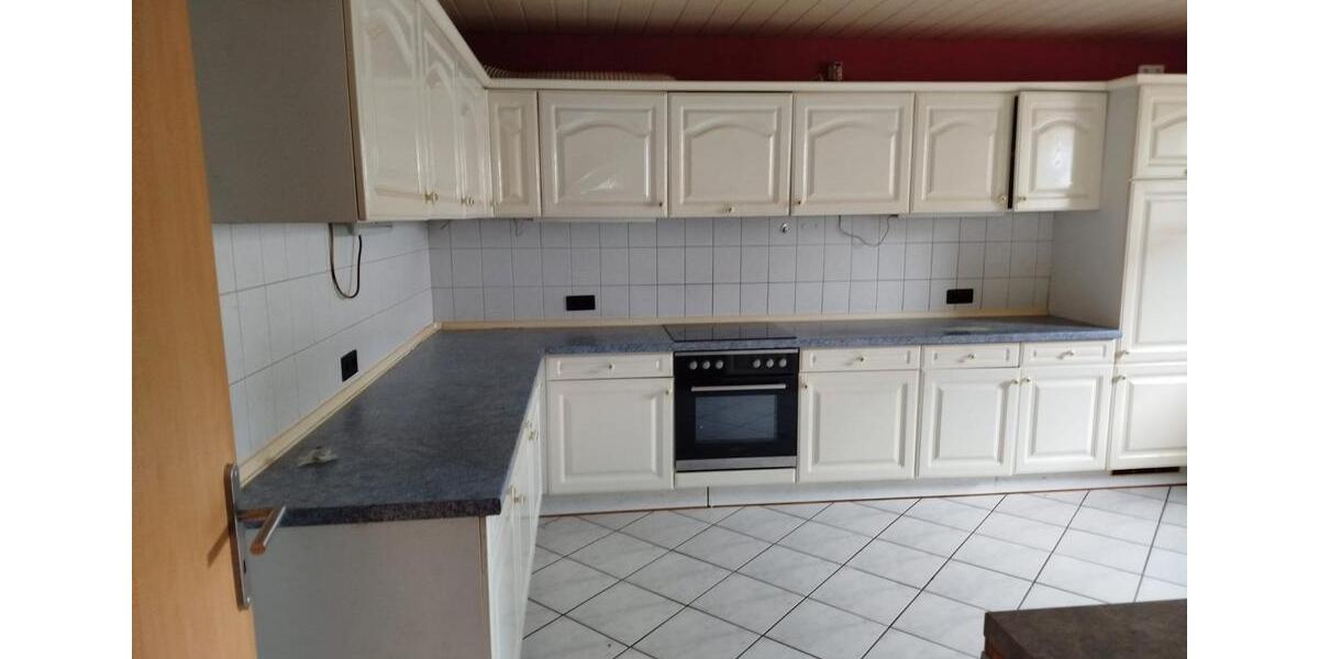 Mehrfamilienhaus, Wohnhaus Edemissen - 8 Zimmer, 250 m&sup2;, 375.000&euro; | Angebot:27092339