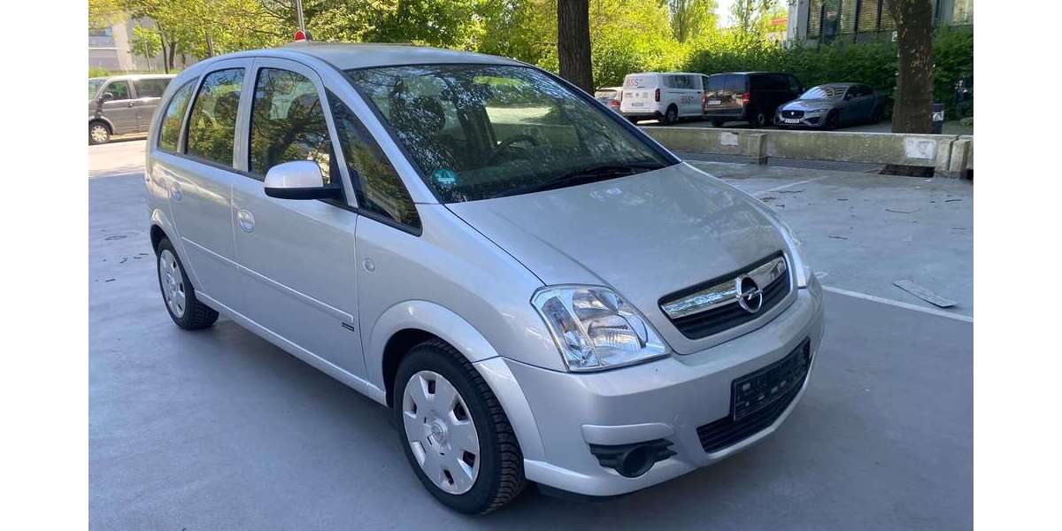 Opel Meriva 57.000 km 3.800 &euro; München 80809