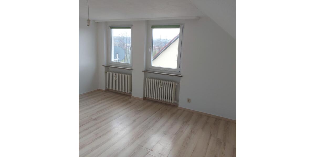Dachgeschoßwohnung Kronach - 2 Zimmer, 50 m&sup2;, 330&euro; | Angebot:25394610