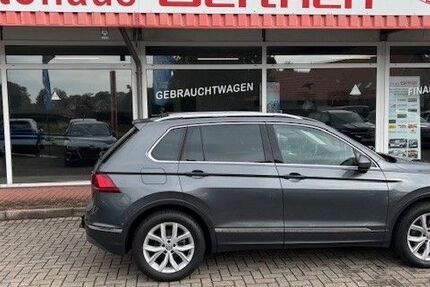 VW Tiguan 24.570 km 28.400 € Voltlage 49599