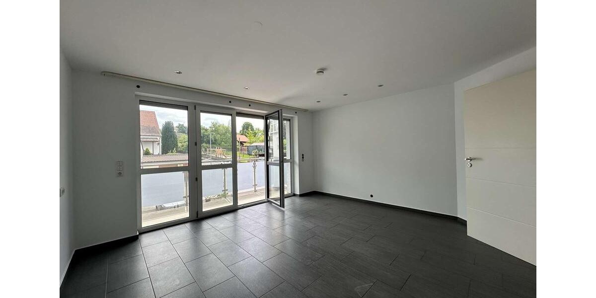 Etagenwohnung Friedberg - 3 Zimmer, 118 m&sup2;, 1.600&euro; | Angebot:26632572