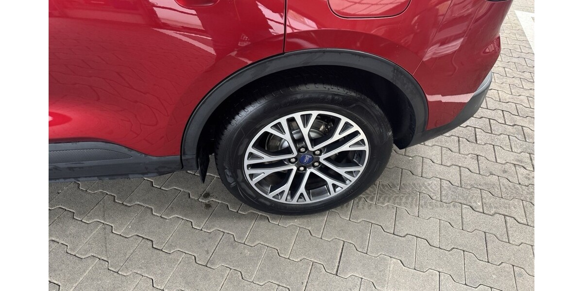 Ford Kuga 68.139 km 20.150 &euro; Dortmund 44135