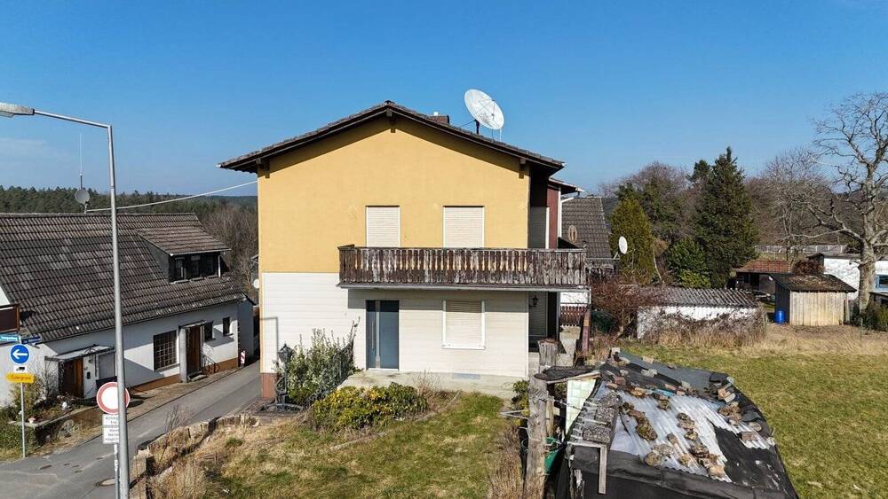 Einfamilienhaus Erbach Bullau - 5 Zimmer, 147 m&sup2;, 175.000&euro; | Angebot:25685208