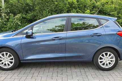 Ford Fiesta 72.000 km 14.600 &euro; Gummersbach 51645