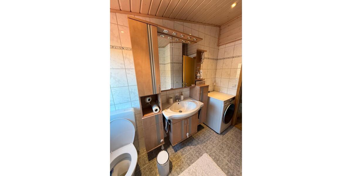 Dachgeschoßwohnung Lauda-Königshofen Königshofen - 2.5 Zimmer, 80 m&sup2;, 850&euro; | Angebot:26330008