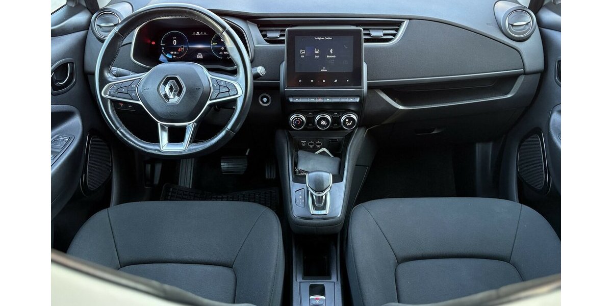 Renault ZOE Life WINTERPAKET/DAB/KLIMA/KEYLESS/SHZ/V+C 94.757 km 11.900 &euro; Villingen-Schwenningen 78054