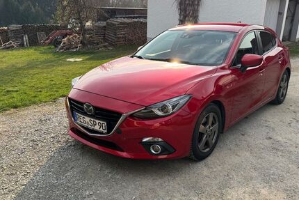 Mazda 3 156.000 km 9.300 &euro; Kirchdorf im Wald 94261