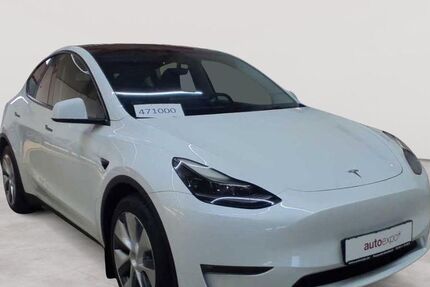 Tesla Model Y 63.813 km 33.789 &euro; Fernwald-Steinbach 35463