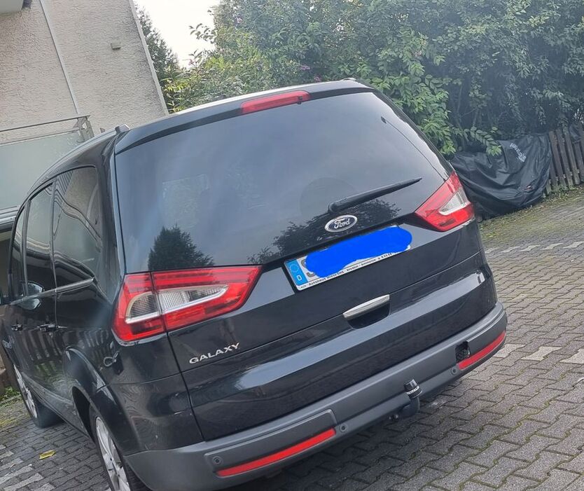 Ford Galaxy 211.000 km 9.600 € Wiesbaden 65205