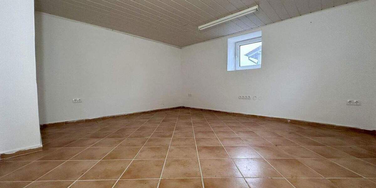 Modernisiertes Raumwunder (200m²) mit Kamin & neuem Standard - 25 Min. nach Kassel 6 zimmer