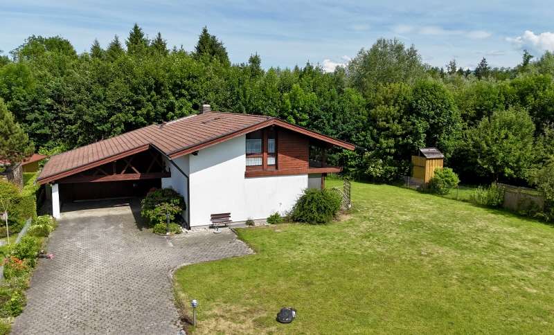 Einfamilienhaus Rosenheim Aising - 5 Zimmer, 199 m&sup2;, 2.995&euro; | Angebot:26885842