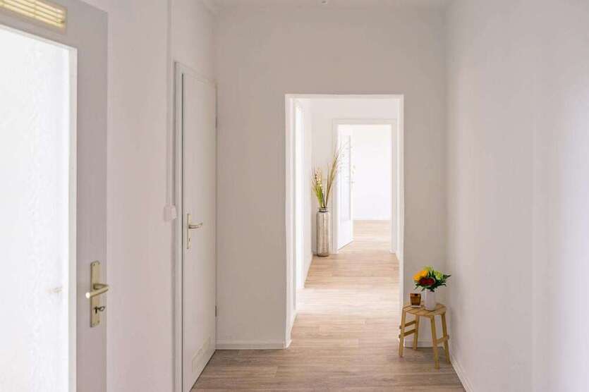 Wohnung zum Mieten in Chemnitz 364 € 71.14 m²