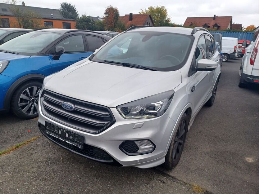 Ford Kuga 73.000 km 17.770 € Wiesau 95676