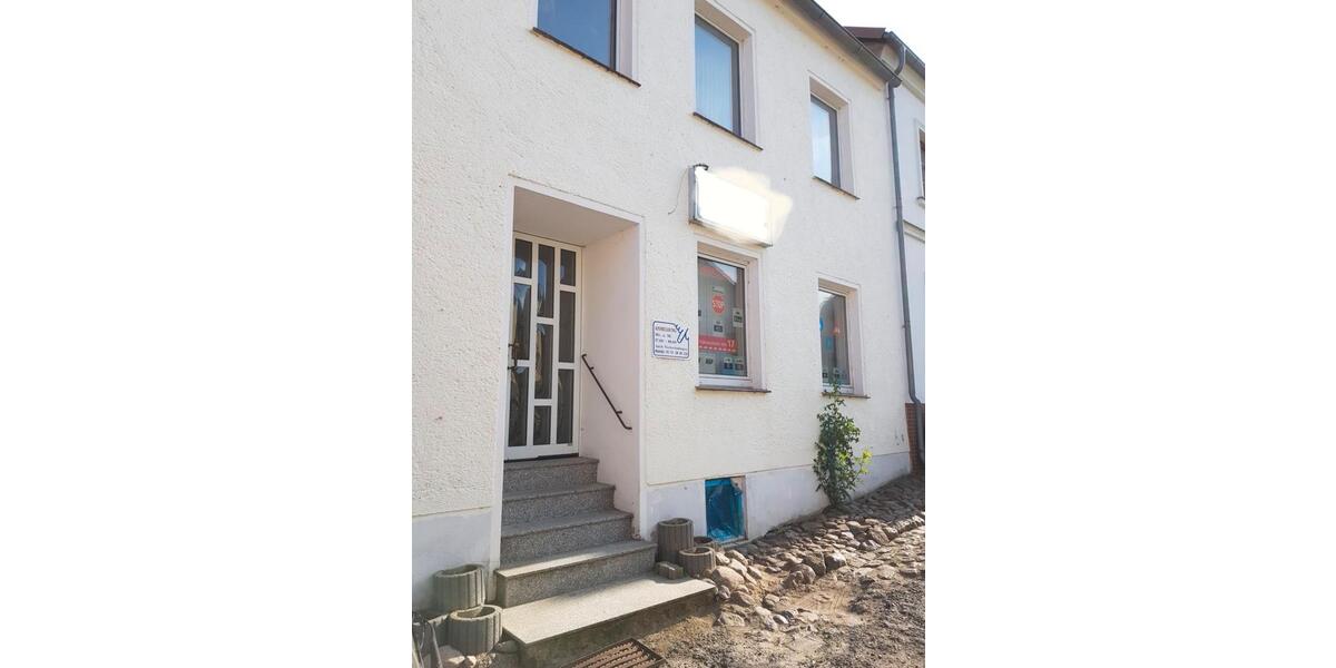 Stadthaus Wolgast Mehrfamilienhaus mit Gewerbeeinheit zimmer