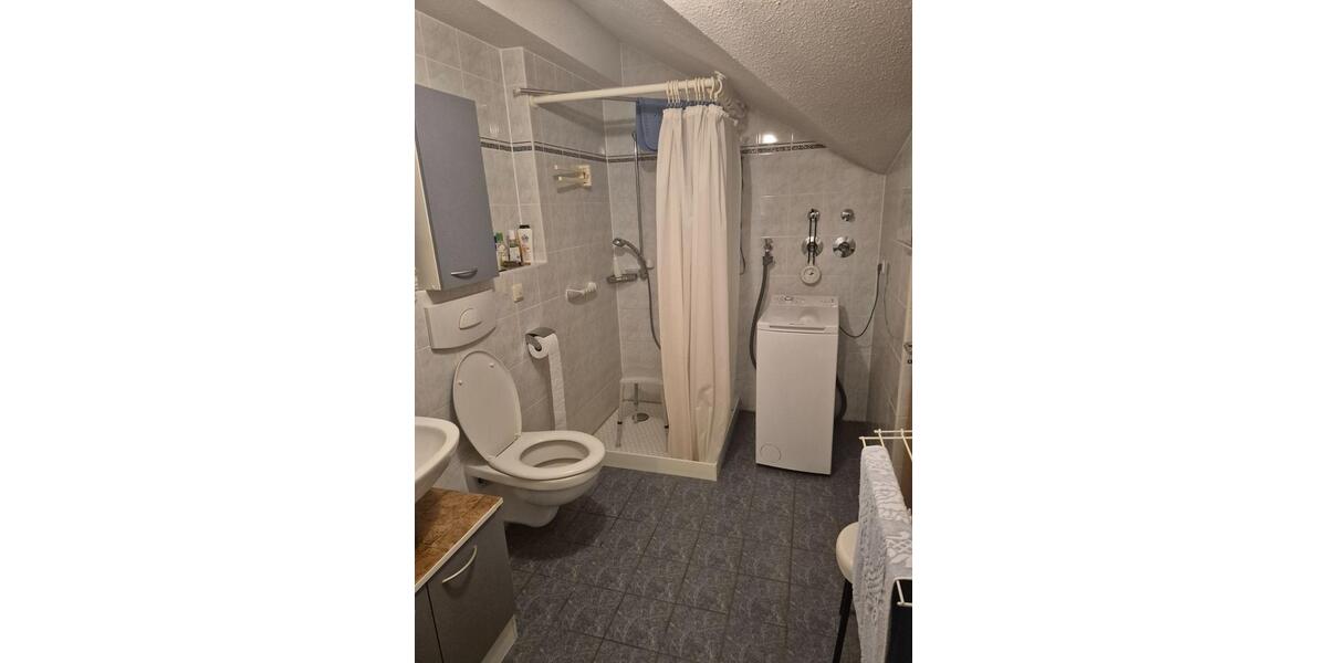 Dachgeschoßwohnung Bad Hindelang - 2 Zimmer, 47 m&sup2;, 390&euro; | Angebot:25235096