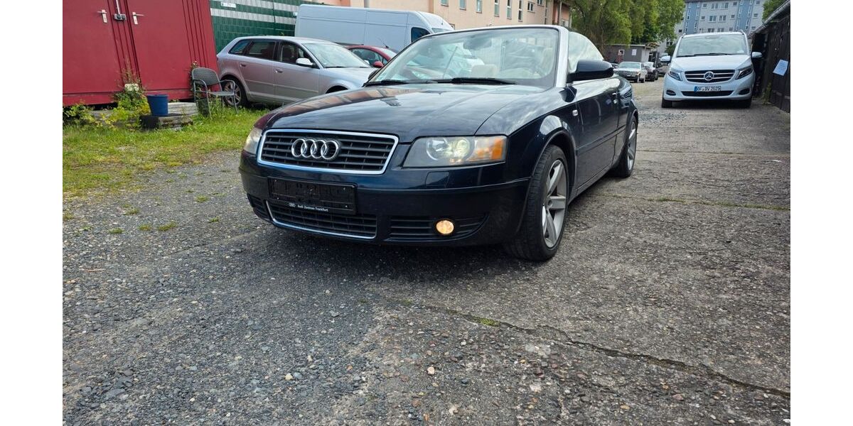 Audi A4 210.000 km 4.900 &euro; Offenbach 63071