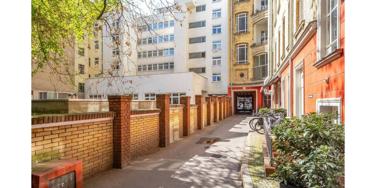 Etagenwohnung Berlin Kreuzberg - 3 Zimmer, 100 m&sup2;, 2.300&euro; | Angebot:26857036