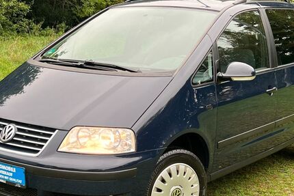 VW Sharan 84.000 km 9.990 &euro; München 81243
