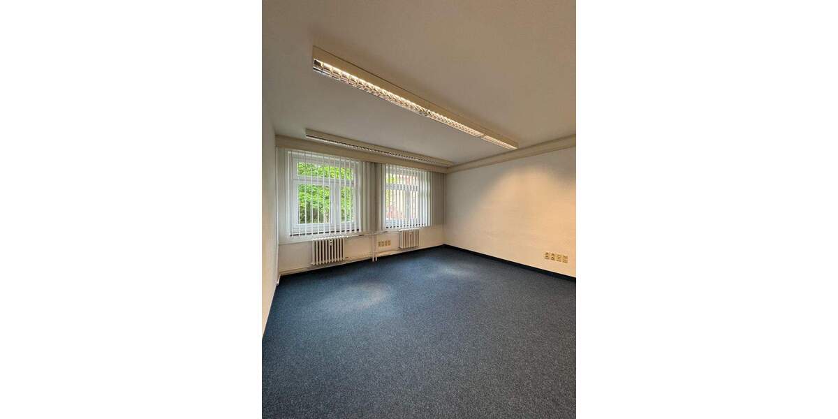 Gewerbeobjekt Zwickau Pölbitz - 244&euro; | Angebot:25067612