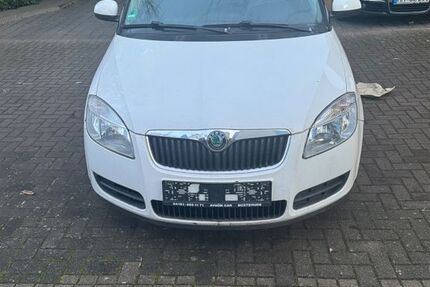 Skoda Fabia 173.000 km 2.690 &euro; Hamburg 21147
