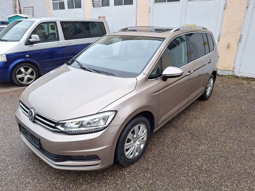 VW Touran 80.900 km 22.900 € Köfering 93096