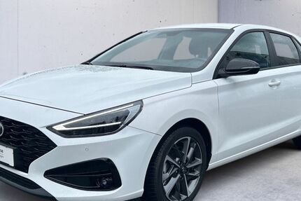 Hyundai i30 22.383 km 18.440 &euro; Konstanz 78467
