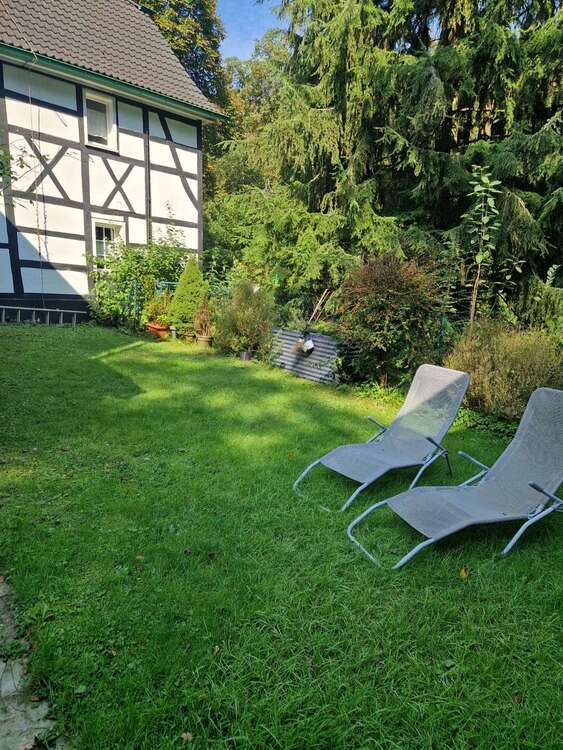 Haus zum Kaufen in Solingen 399.000 € 120 m² 6 zimmer