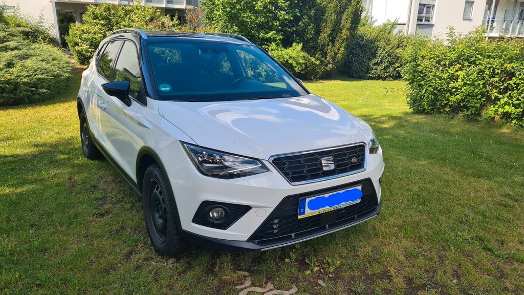 Seat Arona 69.314 km 16.450 &euro; Zwickau 08058