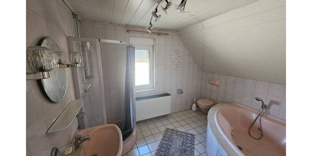 Etagenwohnung Kürzell Kürzell - 5 Zimmer, 160 m&sup2;, 249.000&euro; | Angebot:26418088