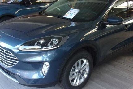 Ford Kuga 52.000 km 26.950 &euro; Papenburg 26871