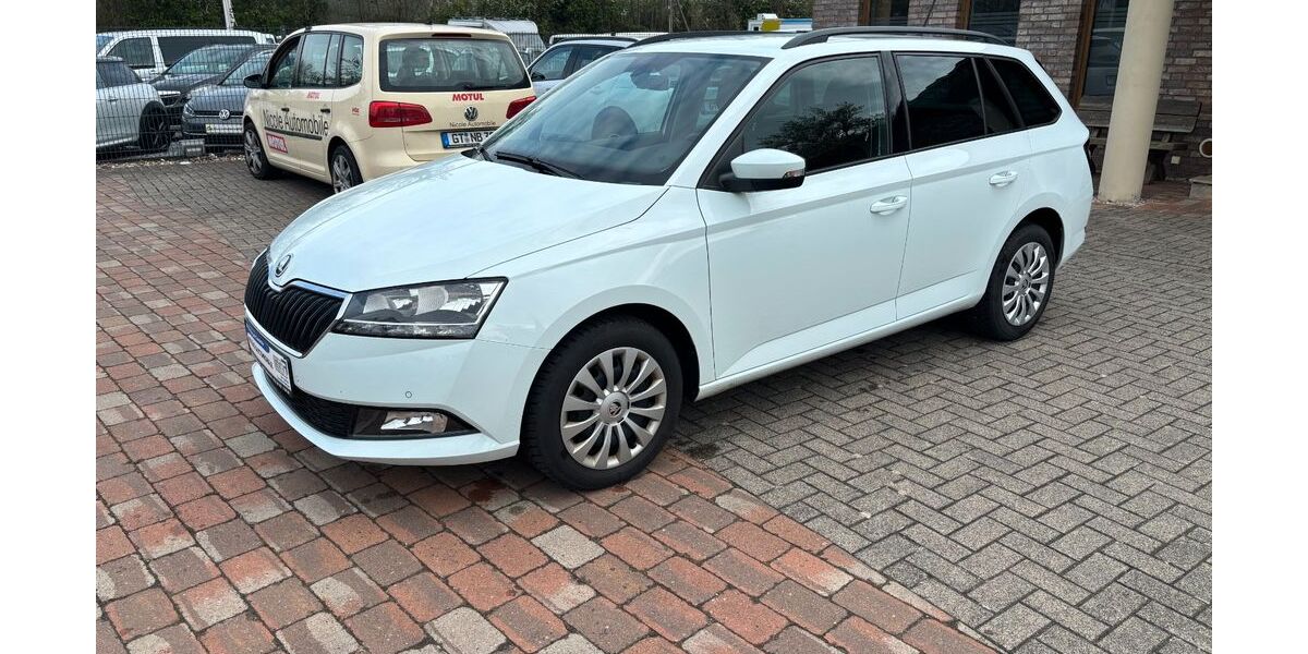 Skoda Fabia 133.700 km 10.198 &euro; Versmold 33775