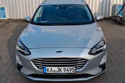 Ford Focus 61.000 km 13.000 &euro; Bruchsal 76646