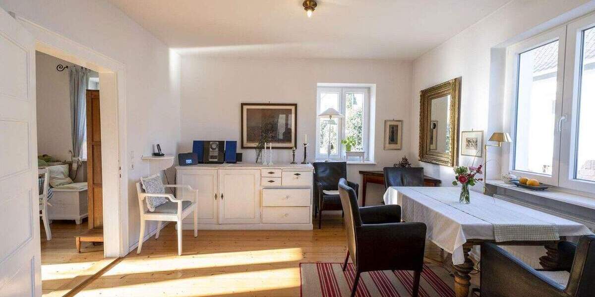 Einfamilienhaus Maikammer - 5 Zimmer, 130 m&sup2;, 1.600&euro; | Angebot:25724290