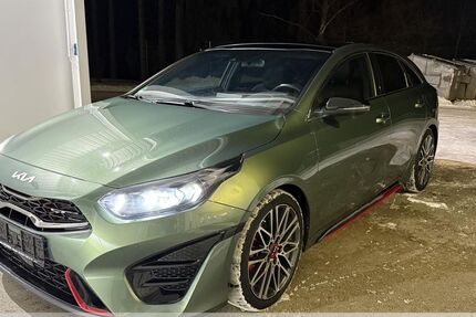 Kia pro ceed / ProCeed 77.430 km 25.899 &euro; Oberlungwitz 09353