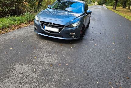 Mazda 3 105.063 km 10.750 &euro; Dissen a.T.W 49201