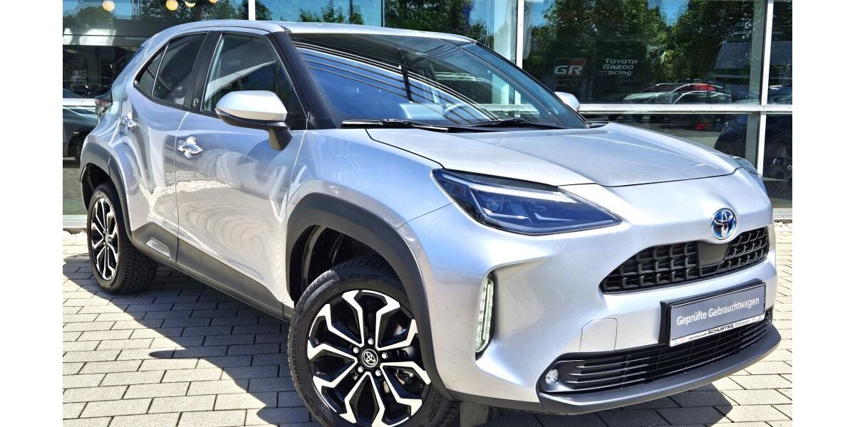 Toyota Yaris Cross 17.990 km 21.980 &euro; Stadtbergen 86391