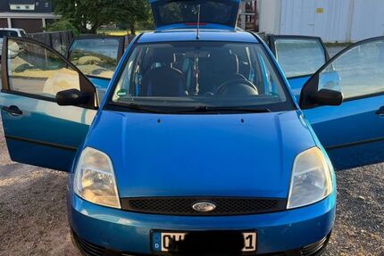 Ford Fiesta 200.300 km 1.500 &euro; Neubulach 75387